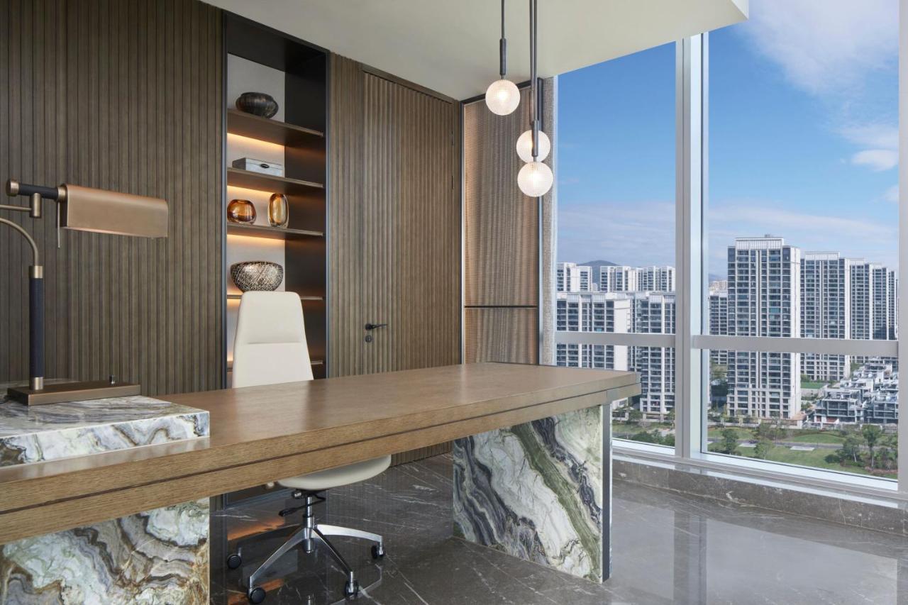 Courtyard By Marriott Wenzhou Yueqing Hotell Eksteriør bilde